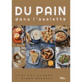 DU PAIN DANS L'ASSIETTE