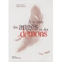 À LA TABLE DES ANGES ET DES DÉMONS
